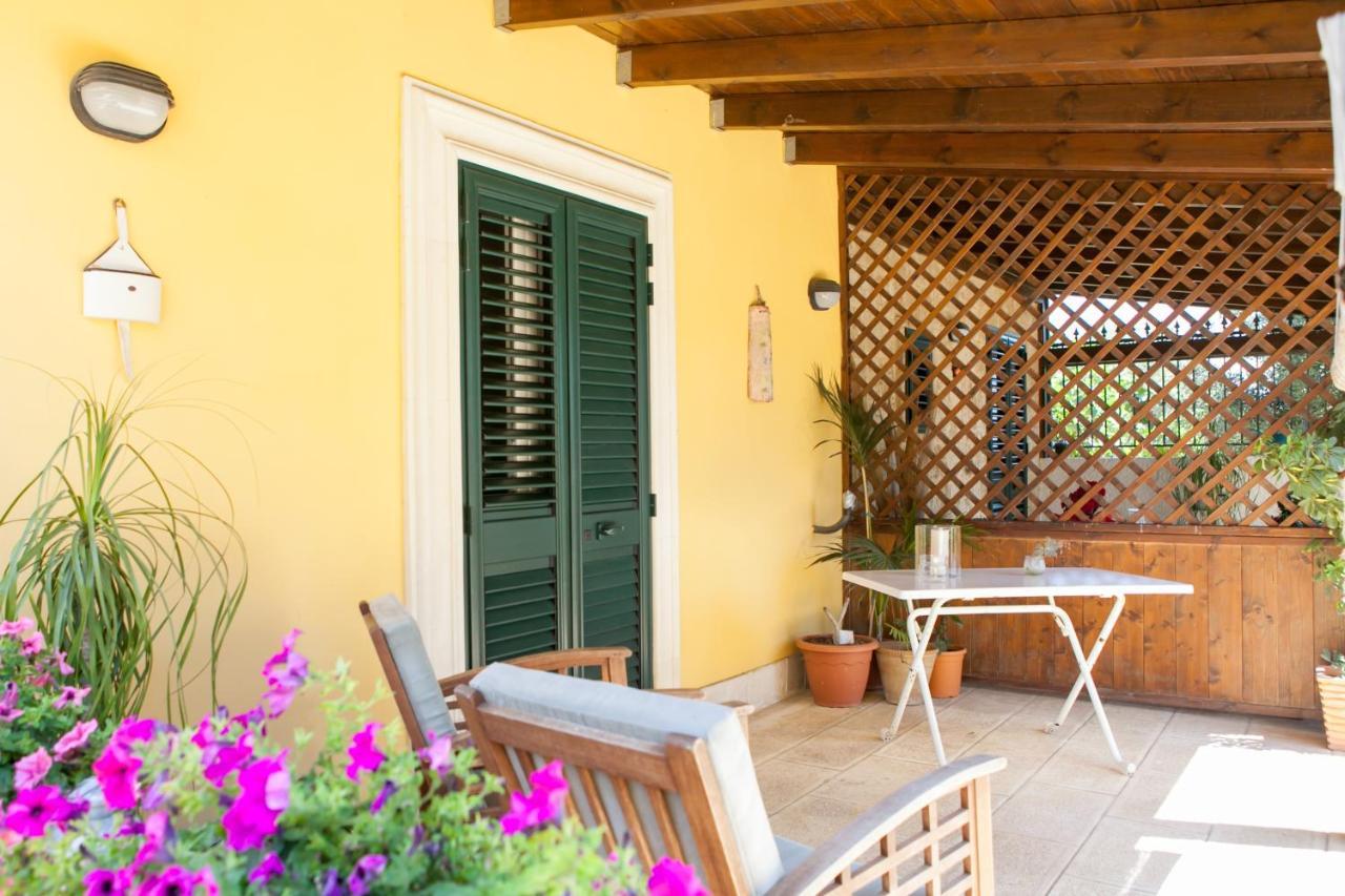 B&B I Tre Ulivi Salice Salentino Eksteriør bilde